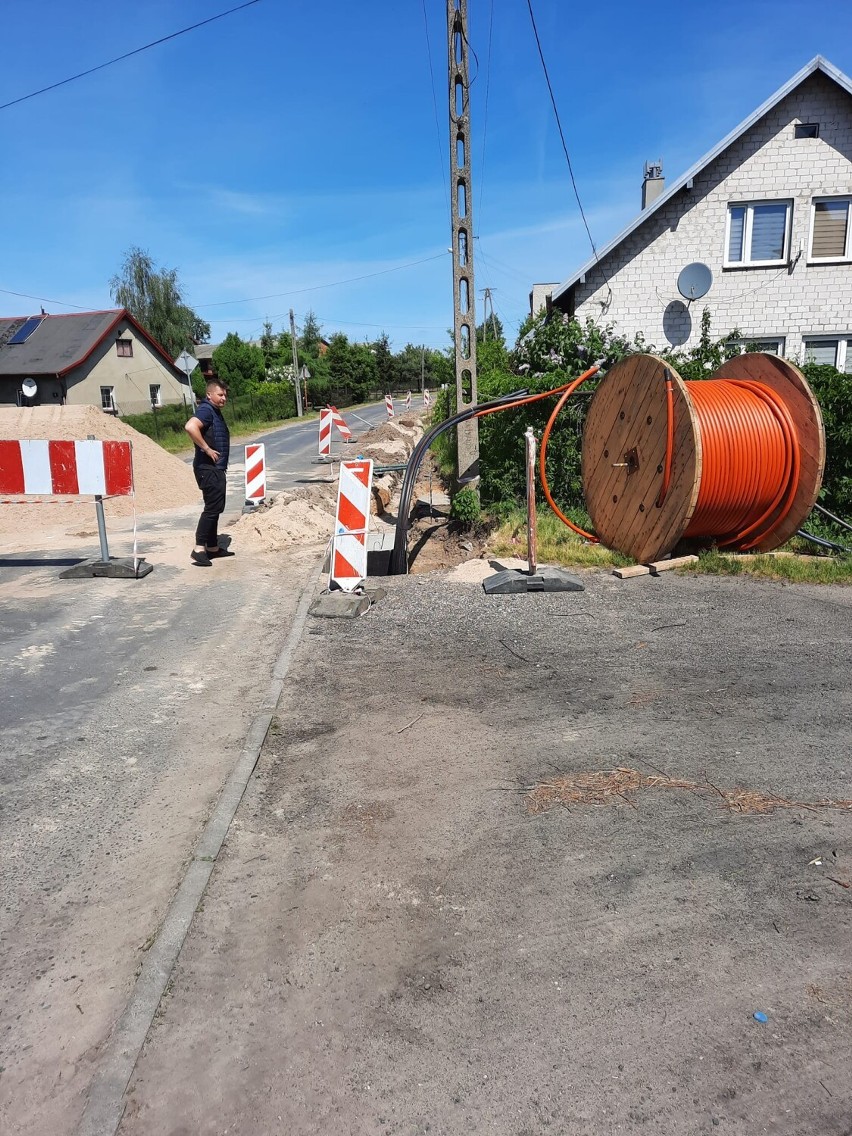  Przebudowa ulic Prusinowskiej i Wilamowskiej w Szadku