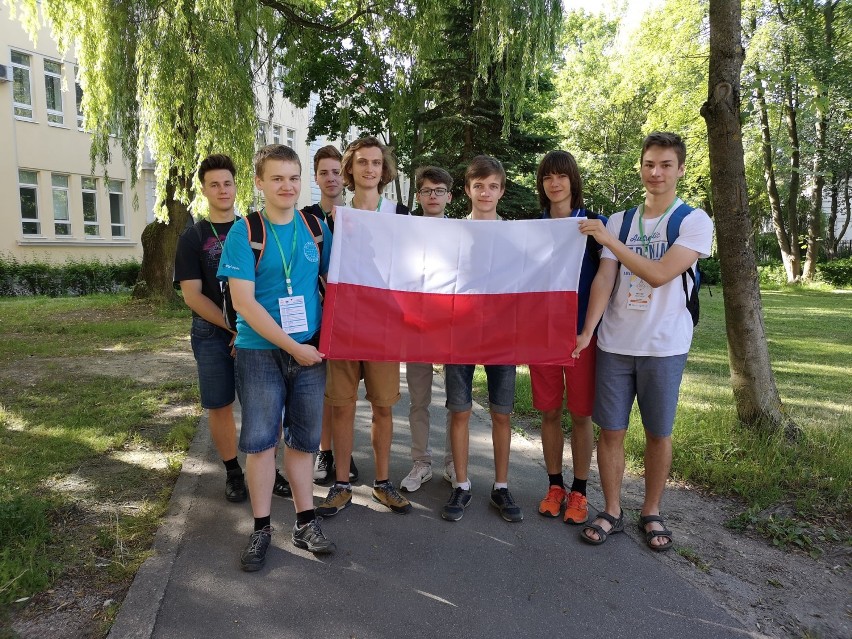 Uczeń III Liceum Ogólnokształcącego w Gdyni sięgnął po międzynarodowy sukces. Maciej Dercz najlepszy w olimpiadzie geograficznej w Rosji