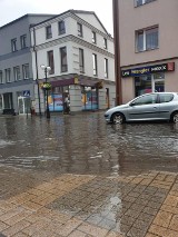 W powiecie wieluńskim spodziewane są intensywne opady deszczu. Jest Alert RCB