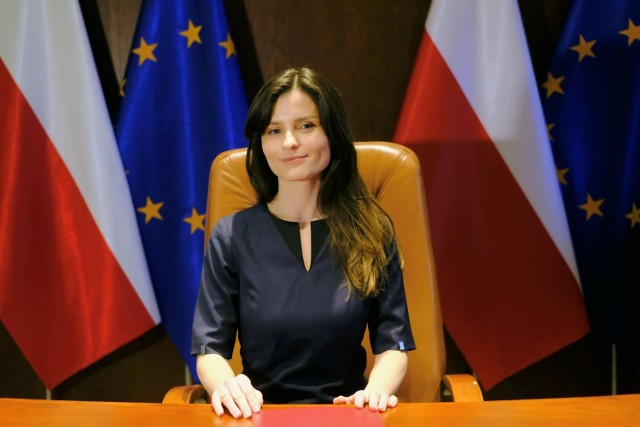 Nowa wojewoda wielkopolska Agata Sobczyk (Polska 2050) wysłała w tej sprawie pisma do Ministerstwa Spraw Wewnętrznych i Administracji. Nie chce jednak podawać nazwisk potencjalnych kandydatów.