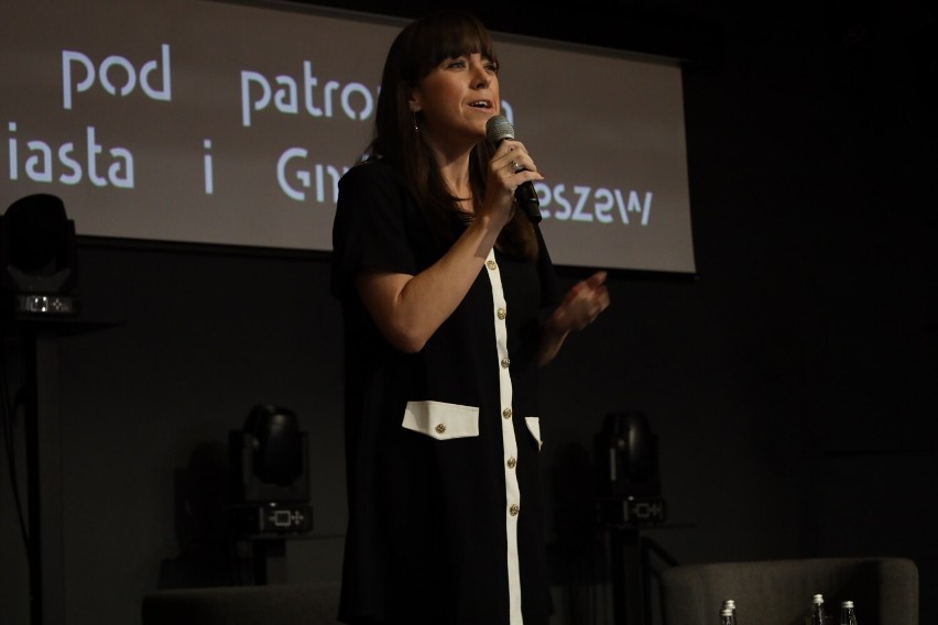 Grażyna Wolszczak odwiedziła Pleszew. To była prawdziwa gratka dla fanów kina, jak i literatury! Spotkanie pełne humoru
