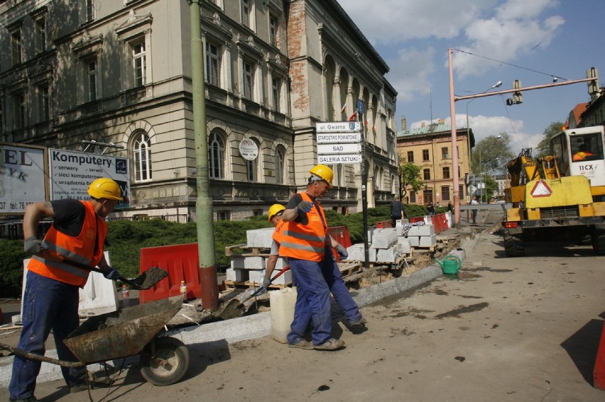Remont ulic Witelona i Skarbka w Legnicy (ZDJECIA)