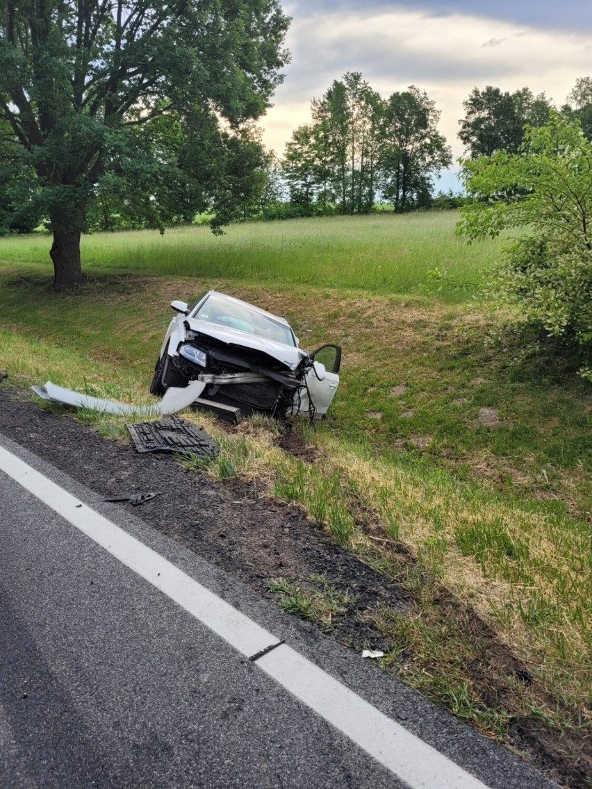 Tragiczny wypadek w Trzebielu. Nie żyje ranny kierowca