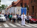 Tak było na procesji odpustowej 2022 w Chełmnie. Przełożona z powodu wichury. Zdjęcia