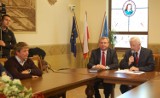 Prezydent Wejherowa obiecał 50 tys. zł dotacji na seniorów Gryfa Wejherowo
