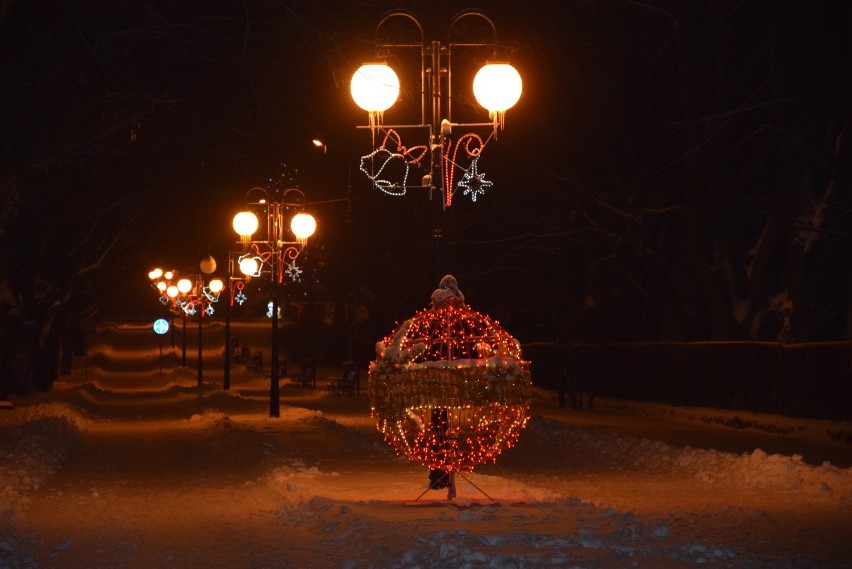 Czujecie już świąteczny klimat? Zobaczcie, jak wygląda Sokółka w zimowo-światecznej oprawie (zdjęcia)   