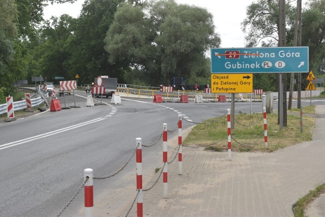 Droga z Krosna Odrzańskiego na Połupin, w kierunku Zielonej Góry, miała zostać otwarta 2 czerwca. Do otwarcia jednak nie doszło.