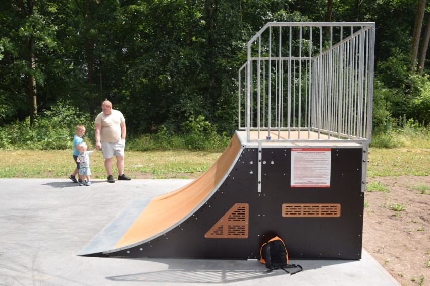 W Cewicach powstał skatepark