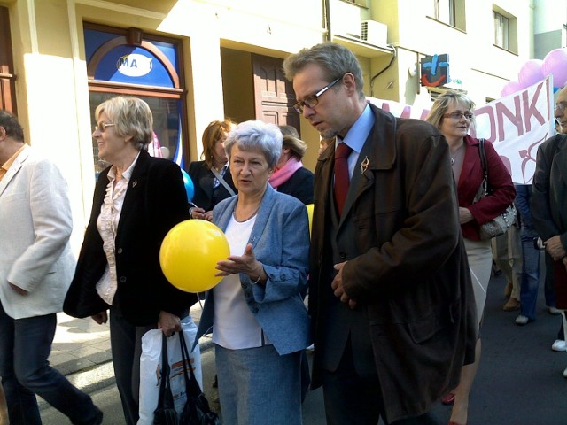 Daniela Szkopek i dr Krzysztof Rożnowski w Marszu Życia i Nadziei