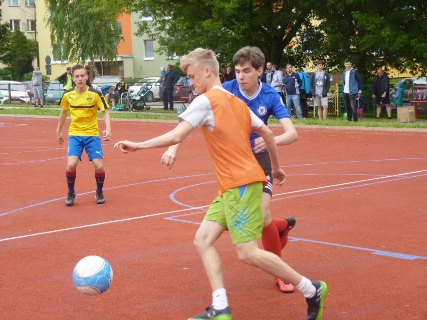 Sportowe powitanie wakacji na osiedlu Bukowe [zdjęcia, wideo]