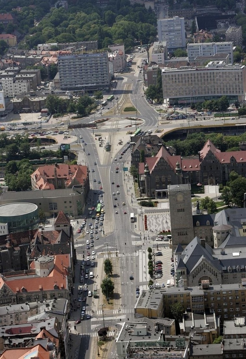 Rondo Kaponiera i ulica Święty Marcin