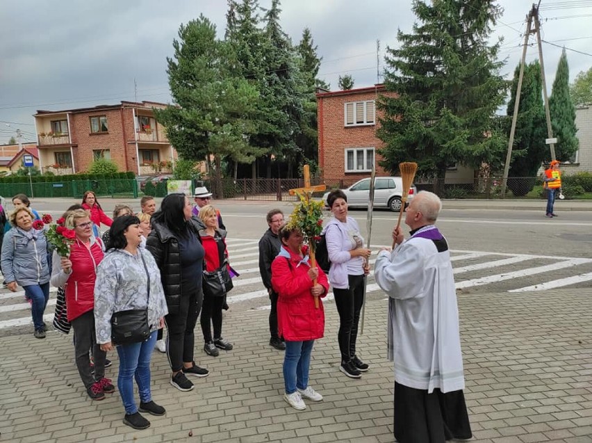 Piesza pielgrzymka z parafii ojców orionistów dotarła do...