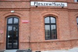 Zobacz, jak wygląda wnętrze pleszewskiej biblioteki na dworcu kolejowym!  Wnętrza robią wrażenie