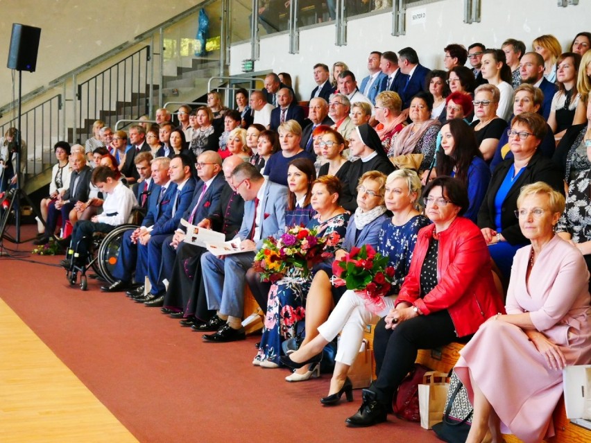 Absolwenci spotkali się po 50-ciu latach