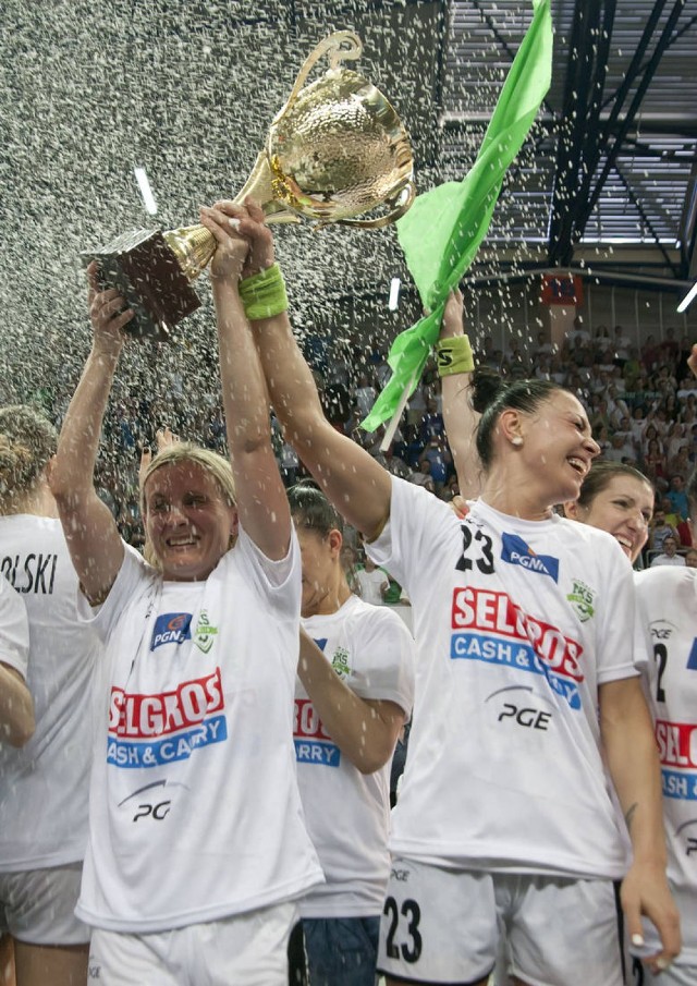 W maju piłkarki ręczne MKS Selgros Lublin wygrały po pięciu meczach finałową rywalizację z Zagłębiem Lubin