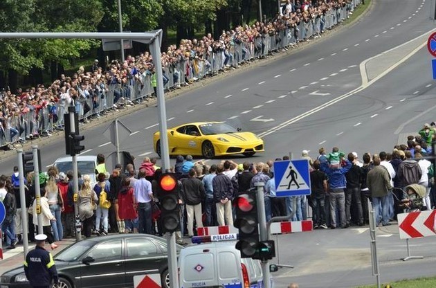 Gran Turismo Polonia 2012: Najszybsze i najdroższe auta zjadą do Poznaniu [ZDJĘCIA]