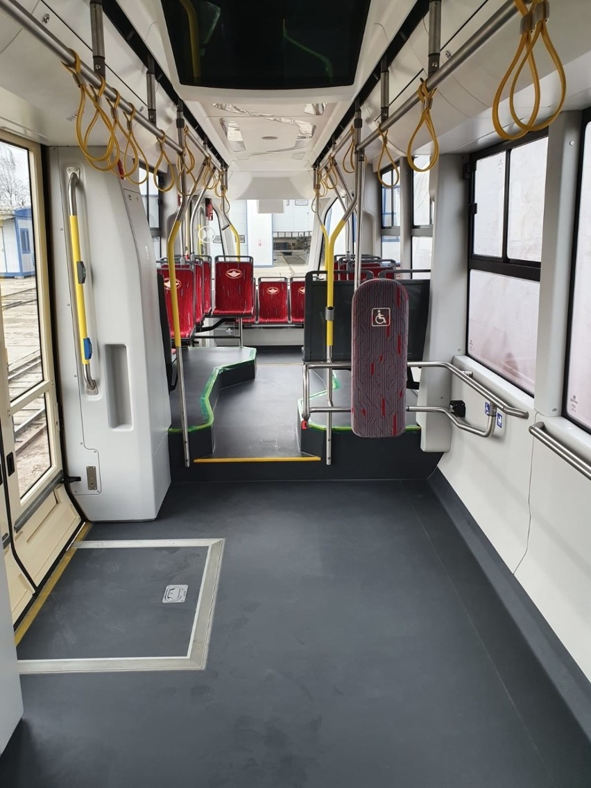 Jest nowy wagon dla Tramwajów Śląskich. Jak wygląda nowy tramwaj? ZDJĘCIA