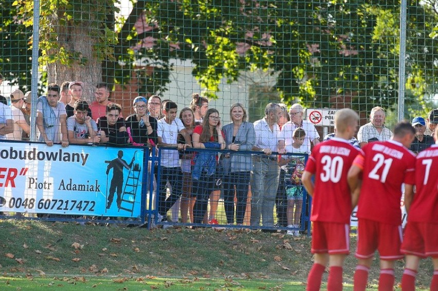 Piłkarze Polonii Leszno robią swoje i nie chcą się ścigać z żużlowcami