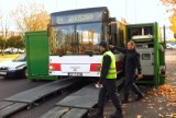 Inspekcja Transportu Drogowego skontrolowała autobusy w Piotrkowie i zatrzymała 7 dowodów rejestracyjnych