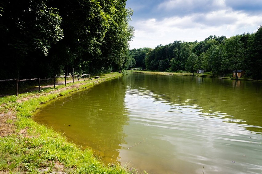 Zbiornik ten zawdzięczamy wałbrzyskiej Kopalni Węgla...