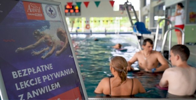 Dotychczas udział w bezpłatnych lekcjach pływania we Włocławku wzięło ponad 280 osób