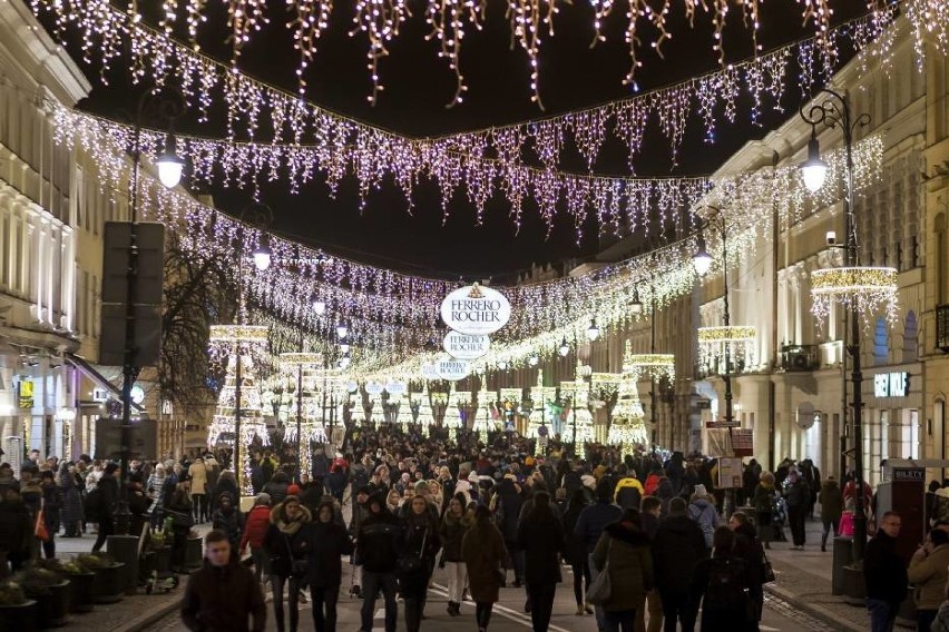 Świąteczna iluminacja, Warszawa 2019. Stolica robłyśnie na zimę