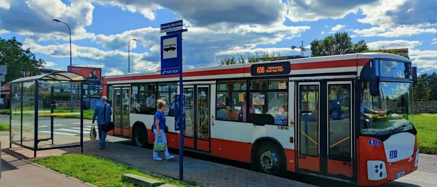 Nowe linie autobusowe jeżdżą od 1 września. Po kilku dniach...