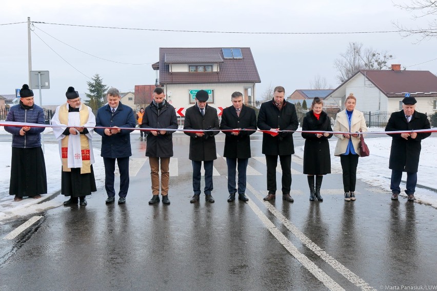 Dobra informacja dla kierowców. Drogi w dwóch gminach powiatu lubelskiego oddane do użytku