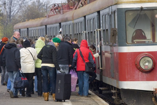 Podróż pociągami Przewozów Regionalnych może być tańsza niż komunikacją miejską.