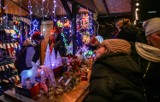 Jarmarki Bożonarodzeniowe w Warszawie. Gdzie i od kiedy zrobimy świąteczne zakupy? Przedświąteczna wiedza w pigułce