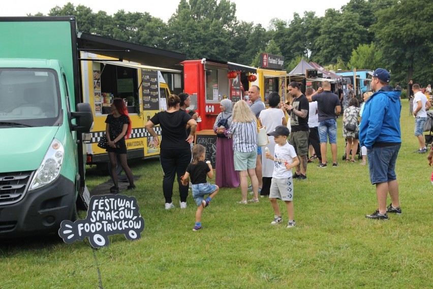 Złotów. Niedzielne popołudnie i Festiwal Smaków Food Trucków