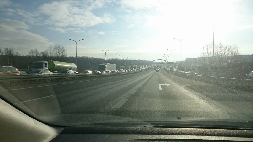 Katowice: Stłuczka na A4... i zamknięta autostrada
