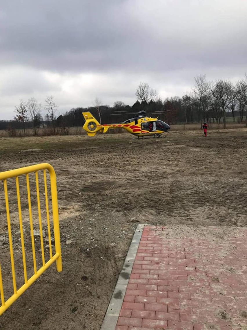 Wypadek w Pruszkowie w gminie Sędziejowice. W akcji śmigłowiec ZDJĘCIA