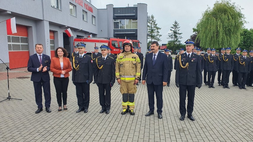 27 maja. Obchody Dnia Strażaka w Koninie. Awansowano 37 strażaków