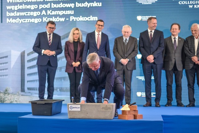 Wmurowania kamienia węgielnego pod budowę budynku badawczego kampusu medycznego Kraków-Prokocim