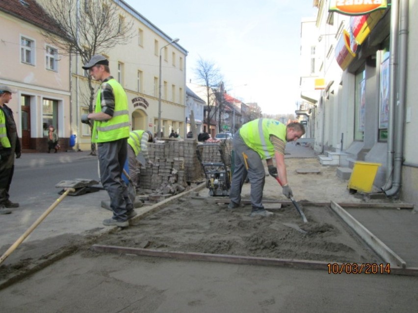 Wolsztyn prostuje chodniki