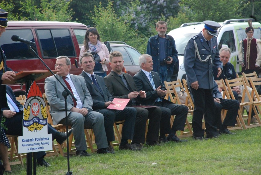 Powiatowy Dzień Strażaka w Sierakowie