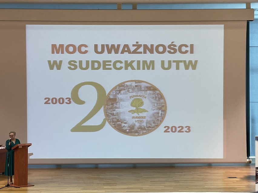 Uniwersytet III Wieku z Wałbrzycha świętuje 20-lecie