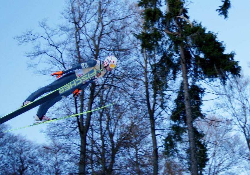 Kamil Stoch w pierwszej serii uzyskał 147 metrów, w drugiej...