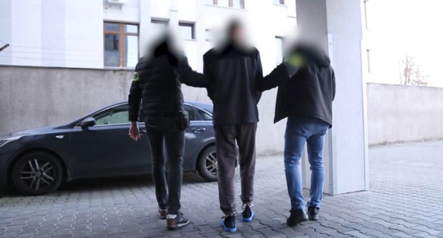 25-latek z powiatu bocheńskiego usłyszał zarzuty i trafił do aresztu, za wywołanie pożaru w Proszowicach grozi mu do 10 lat więzienia