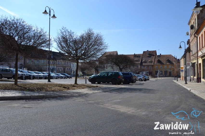 Rynek w Zawidowie już na finiszu. Zobaczcie FOTORELACJĘ