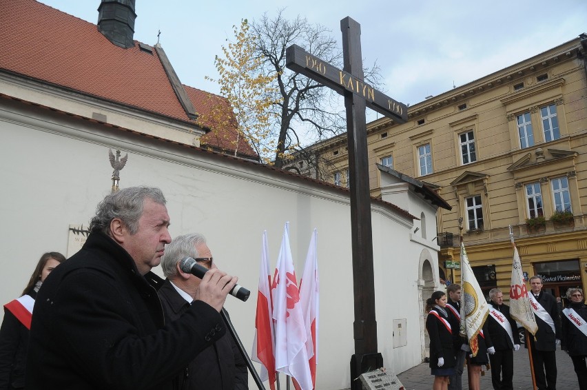 Kraków: nowy Krzyż Katyński poświęcony [ZDJĘCIA]