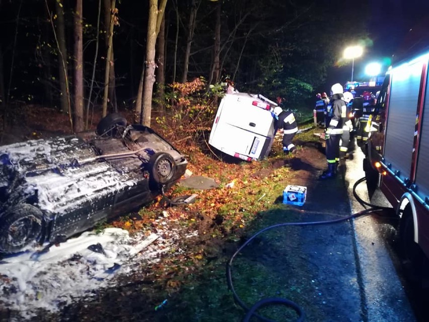 Wypadek na drodze wojewódzkiej między Truskolasami a Wręczycą