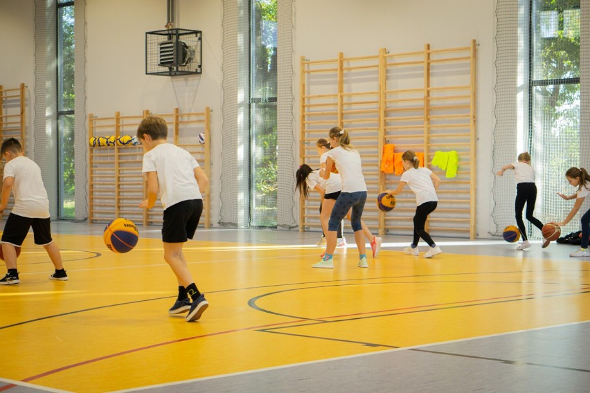 Fundacja Kaliska Koszykówka zaprasza dzieci i młodzież na treningi