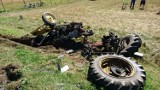 Wypadek w Krasiku w gm. Paradyż: Ciężarówka zmiażdżyła traktor, kierowca uszedł z życiem