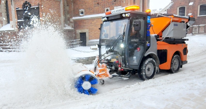 Śnieżny paraliż w Małopolsce. Wydano kolejne ważne ostrzeżenie
