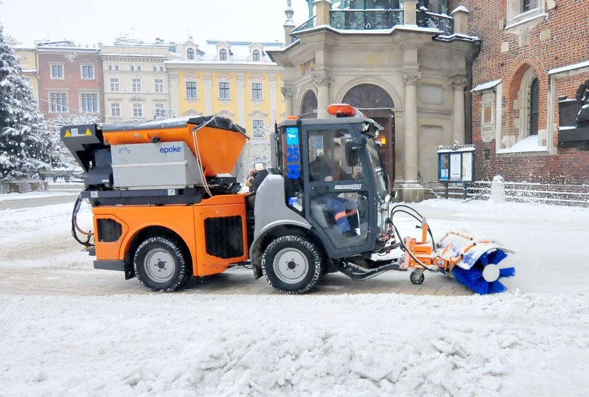 Śnieżny paraliż w Małopolsce. Wydano kolejne ważne ostrzeżenie