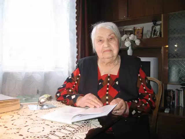 Stanisława Krawczykowska ocala od zapomnienia historie z Gomunic
