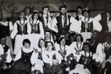 Hajduki z Oświęcimia skończyły 55 lat. Taniec i muzyka łączą w zespole kolejne pokolenia. Zobaczcie zdjęcia archiwalne