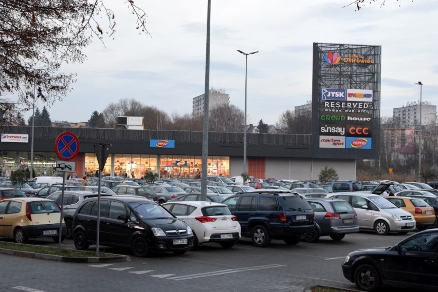 Żeby w sobotę, 5 grudnia, zrobić zakupy w Galerii Ostrowiec,...